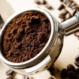 Instant Coffee Vs Ground Coffee: Which One Do You Prefer?