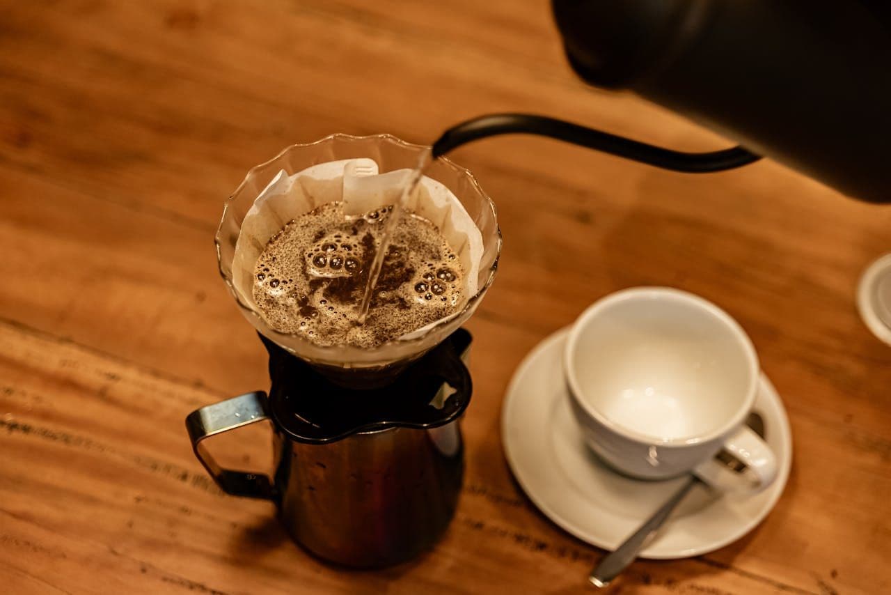 How to Make Espresso Without a Machine? Easy Methods to Brew Espresso Like a Pro