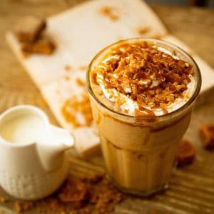 Simple Iced Mocha Recipe For Sweet-Tooth Coffee Lovers