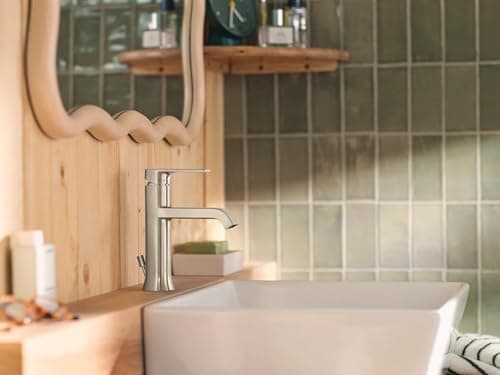 Moen 6702BN Genta LX One Handle Single Hole Modern Bathroom Sink Faucet with Optional Deckplate, Brushed Nickel