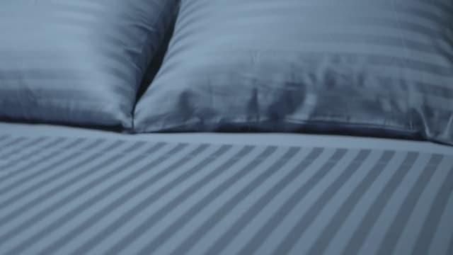 Threadmill Luxury 800 Thread Count King 100% Cotton Sheets - Dark Grey Sateen Weave Bed-Sheets, Better Than Egyptian Cotton,4 Pc Solid Soft Bedding Set, Fits 16" Deep Pocket