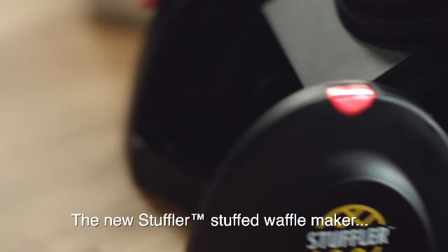Presto 03512 Stuffler Stuffed Waffle Maker, Belgian, Large, Black