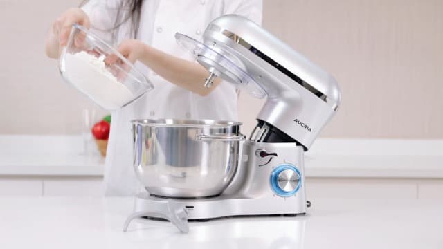 Aucma Stand Mixer,6.5-QT 660W 6-Speed Tilt-Head Food Mixer, Kitchen Electric Mixer with Dough Hook, Wire Whip & Beater (6.5QT, Black)