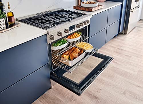 Bosch 800 Series 36 in. 3.5 cu. ft. Industrial Style Gas Range with 6-Burners in Stainless Steel HGS8655UC