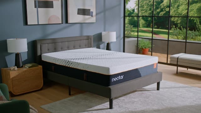 Nectar Classic Hybrid 12” Queen Mattress - Medium Firm - Memory Foam & Innerspring Coils - Cooling Top Layer - Pressure-Relief - Mattress in a Box - 365-Night Trial & Forever Warranty
