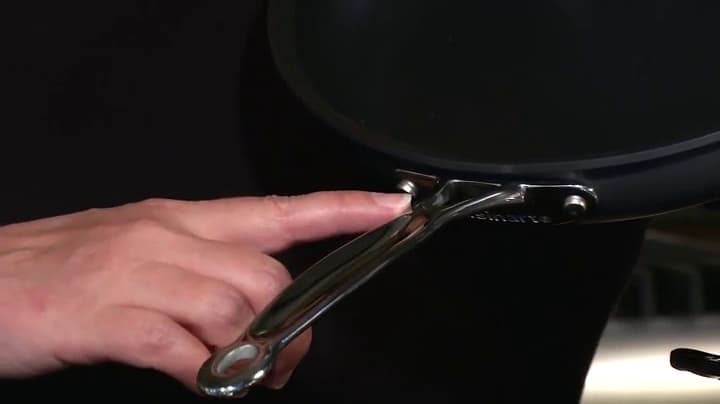 Cuisinart 17-Piece Cookware Set, Chef's Classic Nonstick Hard Anodized, 66-17
