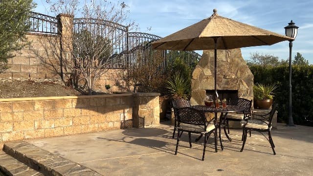 Kinger Home 5-Piece Cast Aluminum Outdoor Dining Furniture Set for 4, Round Patio Table and Chairs for 4 with Cushions, Outdoor Furniture Set with Umbrella Hole, All-Weather Patio Dining Set