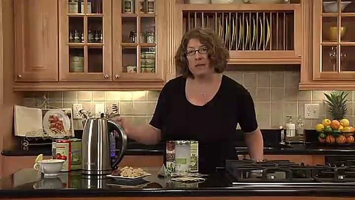Cuisinart 1.7-Liter Stainless Steel Cordless Electric Kettle with 6 Preset Temperatures