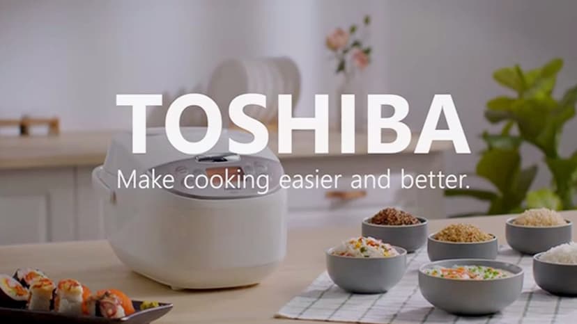 TOSHIBA Rice Cooker 6 Cup Uncooked – Japanese Rice Cooker with Fuzzy Logic Technology, 7 Cooking Functions, Digital Display, 2 Delay Timers and Auto Keep Warm, Non-Stick Inner Pot, White