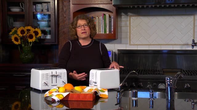 Cuisinart CPT-142P1 4-Slice Compact Plastic Toaster, White