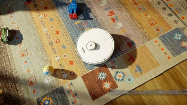 roborock S7 Max Ultra Robot Vacuum and Mop Combo, Auto Mop Drying and Washing, Self-Emptying and Refilling, 5500Pa Suction, Reactive Tech Obstacle Avoidance, White (RockDock Ultra Series)