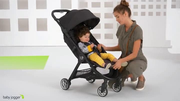 Baby Jogger City Tour 2 Ultra-Compact Carry-On Approved Travel Stroller in Pitch Black Lightweight Easy Fold Ideal for Traveling and Everyday Adventures