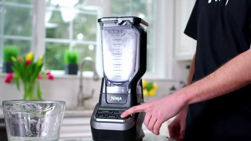 Ninja BL610 Professional 72 Oz Countertop Blender with 1000-Watt Base and Total Crushing Technology for-Smoothies, Ice and Frozen Fruit, Black