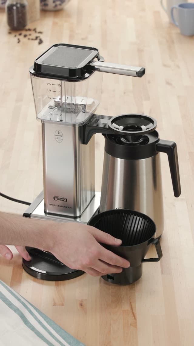 Technivorm Moccamaster 79112 KBT Coffee Brewer, 40 oz, Polished Silver
