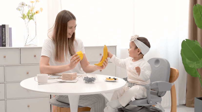 YOLEO Baby High Chair Booster Seat for Dining Table, Adjustable Height Travel Foldable High Chairs with Tray