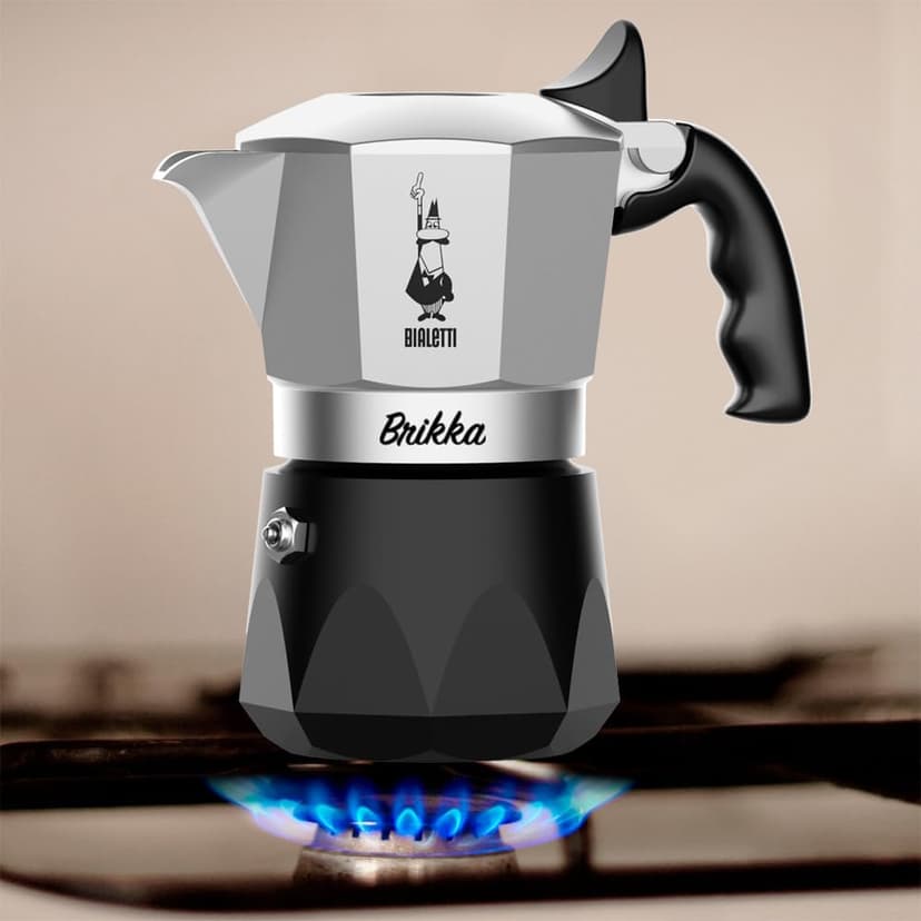 Bialetti Brikka Moka Pot - Crema-Rich Stovetop Espresso Maker, Italian Coffee Maker, 2 Espresso Shots (3.4 oz - 100 ml), Black