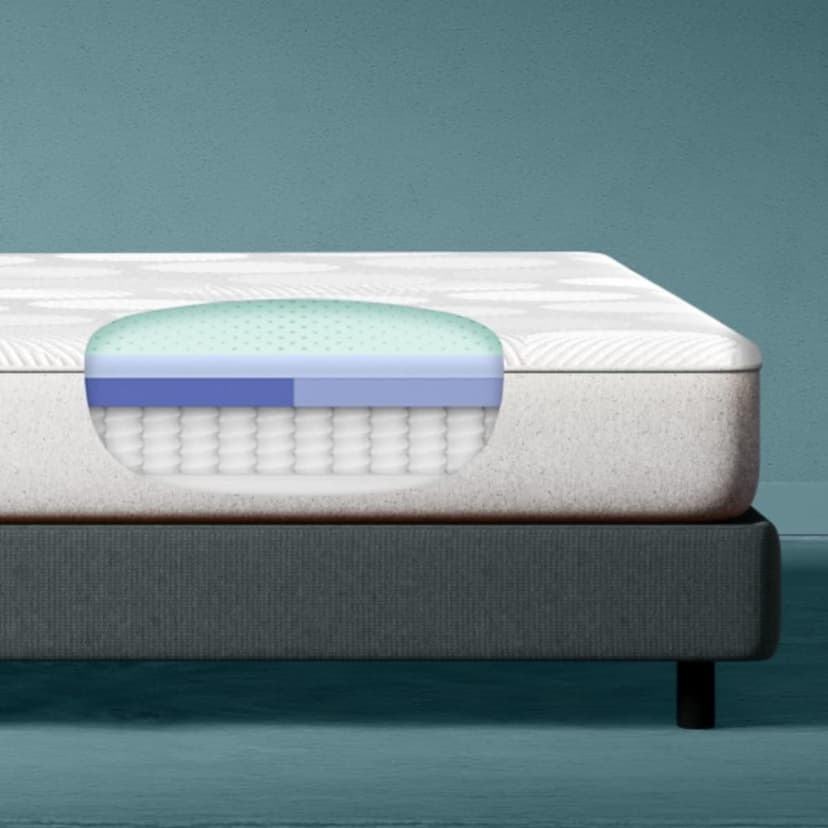 Casper Sleep Snow Mattress, King Medium Firm Memory Foam Mattress w/ HeatDelete Cooling Bands - 100-Night Trial - CertiPUR-US Mattress, Light Grey