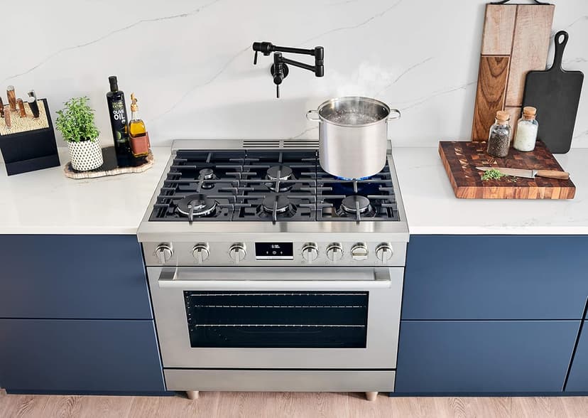 Bosch 800 Series 36 in. 3.5 cu. ft. Industrial Style Gas Range with 6-Burners in Stainless Steel HGS8655UC