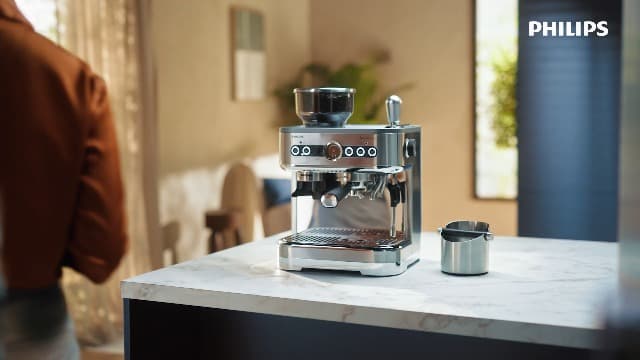 PHILIPS Barista Brew Semi Automatic Espresso Machine - Single & Double Espresso + Americano Button, 280g Dual Bean Container, Intuitive Guidance, Calibrated Tamping, Metal Cappuccino (PSA3228/41)