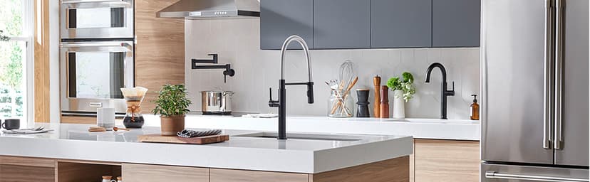 American Standard 2988101.020 Cadet 3 FloWise 2-Piece 1.28 GPF Single Flush Right Height Round Front Toilet with Concealed Trapway, White