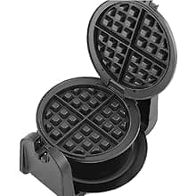 BLACK+DECKER Flip Waffle Maker, WM1404S, 7" Round Belgian Waffles, Ready Light Indicator