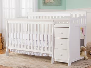Dream On Me 5 in 1 Brody Convertible Crib With Changing Table, Converts From Crib to Toddler Bed, Day Bed and Kids Sofa and Full Size Bed, JPMA Certified Baby Crib