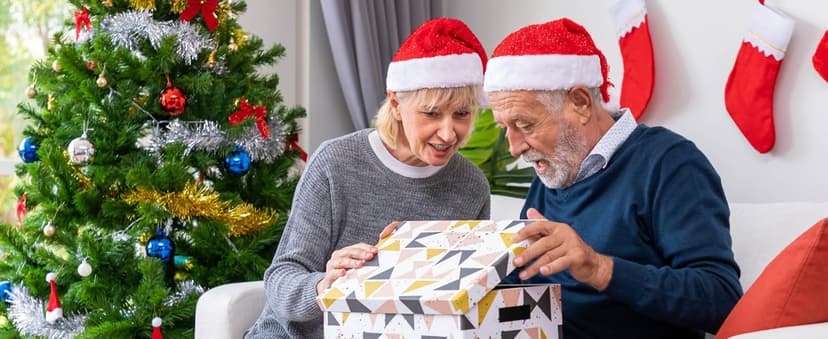 CASABREWS 3700 Essential Espresso Machine 20 Bar, Stainless Steel Cappuccino & Latte Machine with Steam Frother for Home, 43.9oz Water Tank, Silver