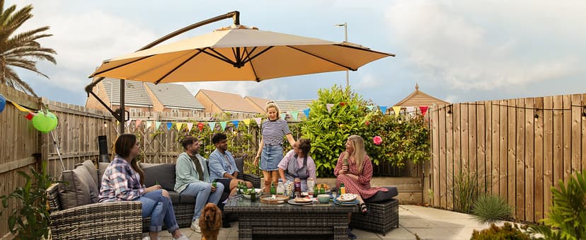 wikiwiki 10ft Patio Umbrellas Offset Outdoor Cantilever Hanging Umbrella w/Infinite Tilt, Fade Resistant Waterproof Recycled Fabric Canopy for Yard, Garden & Deck, Beige