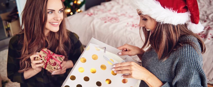 CASABREWS 3700 Essential Espresso Machine 20 Bar, Stainless Steel Cappuccino & Latte Machine with Steam Frother for Home, 43.9oz Water Tank, Silver