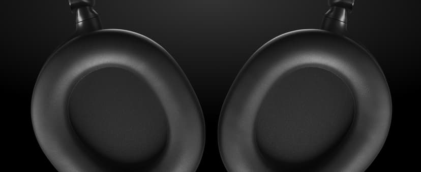 SteelSeries Arctis Nova Pro Wireless Multi-System Gaming Headset - Premium Hi-Fi Drivers - Active Noise Cancellation - Infinity Power System - Stealth Retractable Mic - PC, PS5/PS4, Switch, Mobile