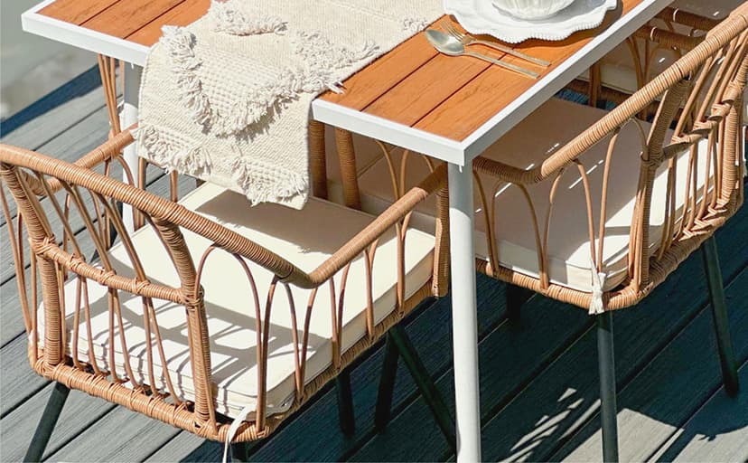 YITAHOME 4 Pieces Rattan Wicker Dinning Chairs, Outdoor Indoor Patio Furniture Set with Cushion and Curved Back All Weather Bistro Chair for Garden Backyard Porch Poolside Restaurant (Beige)