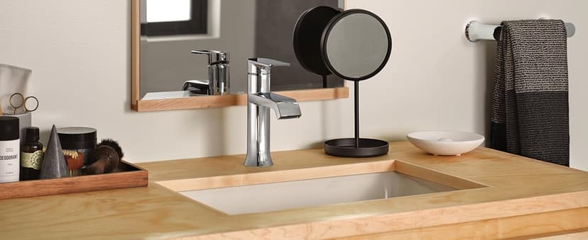 Moen 6702BN Genta LX One Handle Single Hole Modern Bathroom Sink Faucet with Optional Deckplate, Brushed Nickel