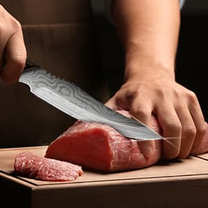 Steak Knives Set of 6, 4.8 Inch High-Carbon Japanese Stainless Steel Non-serrated Steak Knife with Wood Handle, Damascus Pattern Full Tang Design, Razor-Sharp Dinner Knives with Gift Box