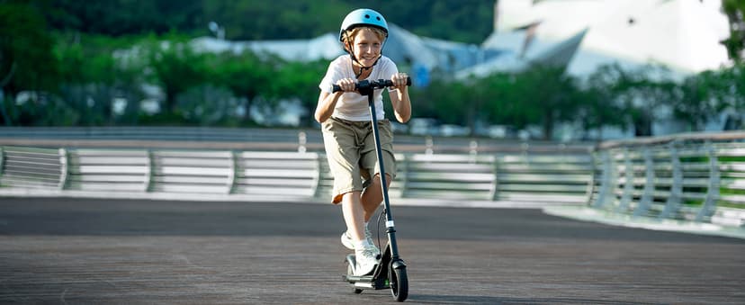 iScooter IK3/IK3Pro Electric Scooter for Kids Aged 6-12, LED Display, 3 Speeds, 3 Heights (IK3Pro), Magnetic Charging, 150W Motor, Colorful Lights