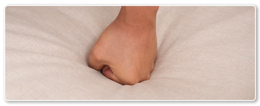 SUNSITT Patio Chairs Set of 4, Woven Wicker Outdoor Dining Chair w/Weather-Resistant Cushions, Modern Bistro Chairs Set of 4 w/Curved Armrest Beige for Garden Balcony Backyard