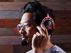 HyperX Cloud Alpha Wireless - Gaming Headset for PC, 300-hour battery life, DTS Headphone:X Spatial Audio, Memory foam, Dual Chamber Drivers, Noise-canceling mic, Durable aluminum frame,Red