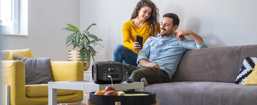 Solar Powered Generator 300W Peak/70400mAh, 260Wh Portable Power Station with Panels 40W Included, Solar Generator with AC Outlet 110V for Home Use, Camping, Outdoor, Power Backup