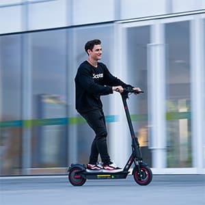 iScooter Electric Scooter for Adults,50/30 Miles Range, 28 MPH Top Speed, 800/750W Motor, 10" Pneumatic Tires, Foldable Dual Shock Absorption Commuting E Scooter with APP & Turn Signals & Storage Bag
