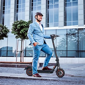 iScooter Electric Scooter for Adults,50/30 Miles Range, 28 MPH Top Speed, 800/750W Motor, 10" Pneumatic Tires, Foldable Dual Shock Absorption Commuting E Scooter with APP & Turn Signals & Storage Bag