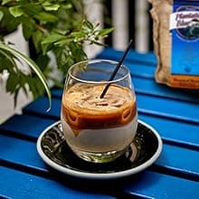 PREMIUM PLANTATION BLUE TRADITION CLASS EXPERIENCE 100% Jamaica Blue Mountain Coffee Medium Roasted and Ground (16oz)