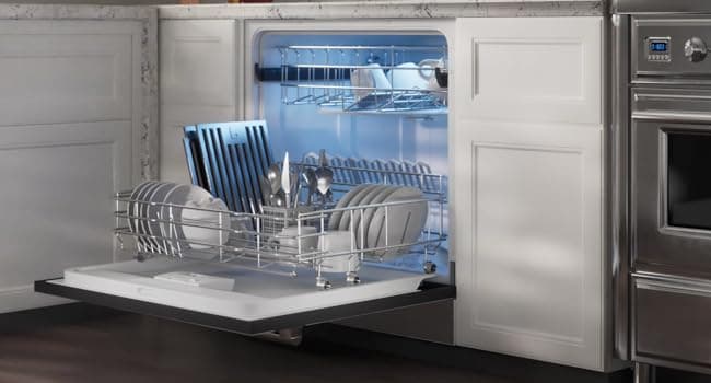 IKTCH 36-inch Wall Mount Range Hood 900 CFM Ducted/Ductless Convertible, Kitchen Chimney Vent Stainless Steel with Gesture Sensing & Touch Control Switch Panel, 2 Pcs Adjustable Lights(IKP02-36'')