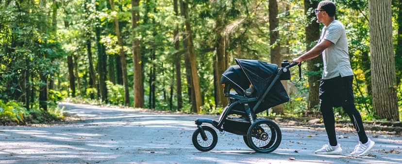 Chicco TRE® Jogging Stroller, All-Terrain Stroller, Compatible with Chicco Infant Car Seats (not Included), Baby Travel Gear | Galaxy/Black