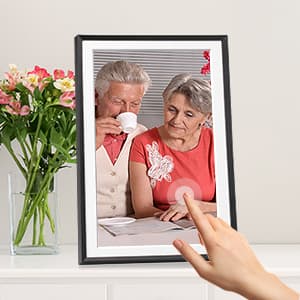 15.6'' Digital Picture Frame with 1920x1080 IPS Touch Screen, 32GB Frameo WiFi Digital Photo Frame, Share Photos/Videos and Send Best Wishes via Free App