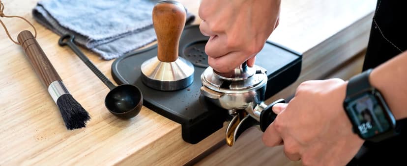 Takavu Coffee Grinder Cleaning Brush, Barista Brush with Black Boar Bristle, Espresso Machine Cleaner Tool, Brista Dusting Accessories Used on Group Heads, Shower Screen, Portafilter, Scoop, Tamper