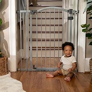 Summer Infant Extra Tall & Wide Safety Pet and Baby Gate, 29.5"-53" Wide, 38" Tall, Pressure or Hardware Mounted, Install on Wall or Banister in Doorway or Stairway, Auto Close Walk-Thru Door - Gray