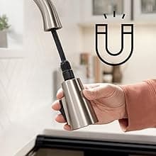 Delta Boyd Brushed Gold Kitchen Faucet with Pull Down Sprayer and Soap Dispenser, Modern Single Hole Kitchen Sink Faucet, Single Handle, Champagne Bronze 19893Z-CZSD-DST