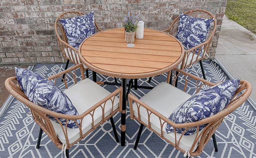 YITAHOME 4 Pieces Rattan Wicker Dinning Chairs, Outdoor Indoor Patio Furniture Set with Cushion and Curved Back All Weather Bistro Chair for Garden Backyard Porch Poolside Restaurant (Beige)
