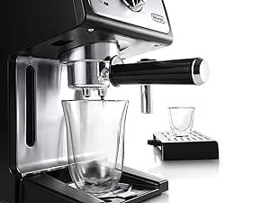 De'Longhi 15-Bar Pump Espresso Machine with Milk Frother & Temperature Control - Compact Home Barista Coffee Maker for Espresso, Latte, Cappuccino & Iced Coffee, Easy to Clean Design