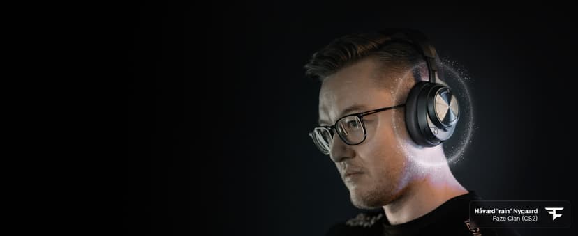 SteelSeries Arctis Nova Pro Wireless Multi-System Gaming Headset - Premium Hi-Fi Drivers - Active Noise Cancellation - Infinity Power System - Stealth Retractable Mic - PC, PS5/PS4, Switch, Mobile