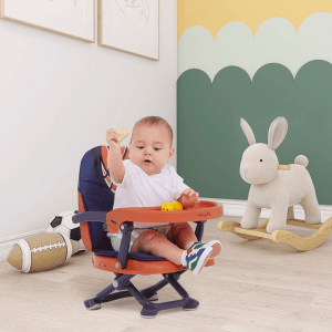 Dream On Me Munch N Go Booster Seat for Dining Table, Lightweight Compact Fold Travel Booster Seat, 3-in-1 Convertible, Four Level Height Adjustment and Easy Tray Removal